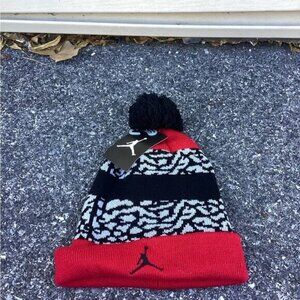 Jordan Jumpman Logo Pom Beanie Winter Hat Youth Size 8/20 Red Black